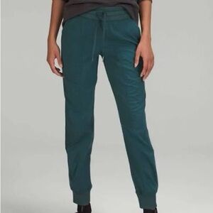 Lululemon Dance Studio Joggers Pants in Dark Teal